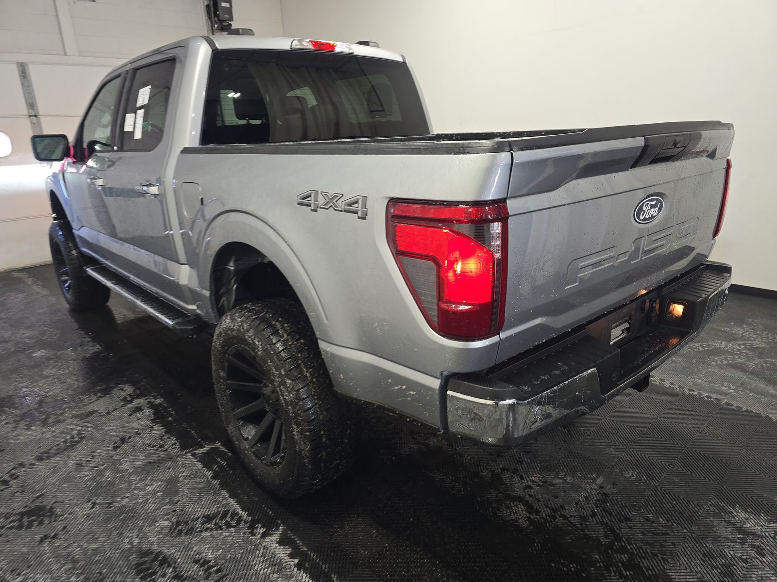 2025 Ford F-150 XLT AWD