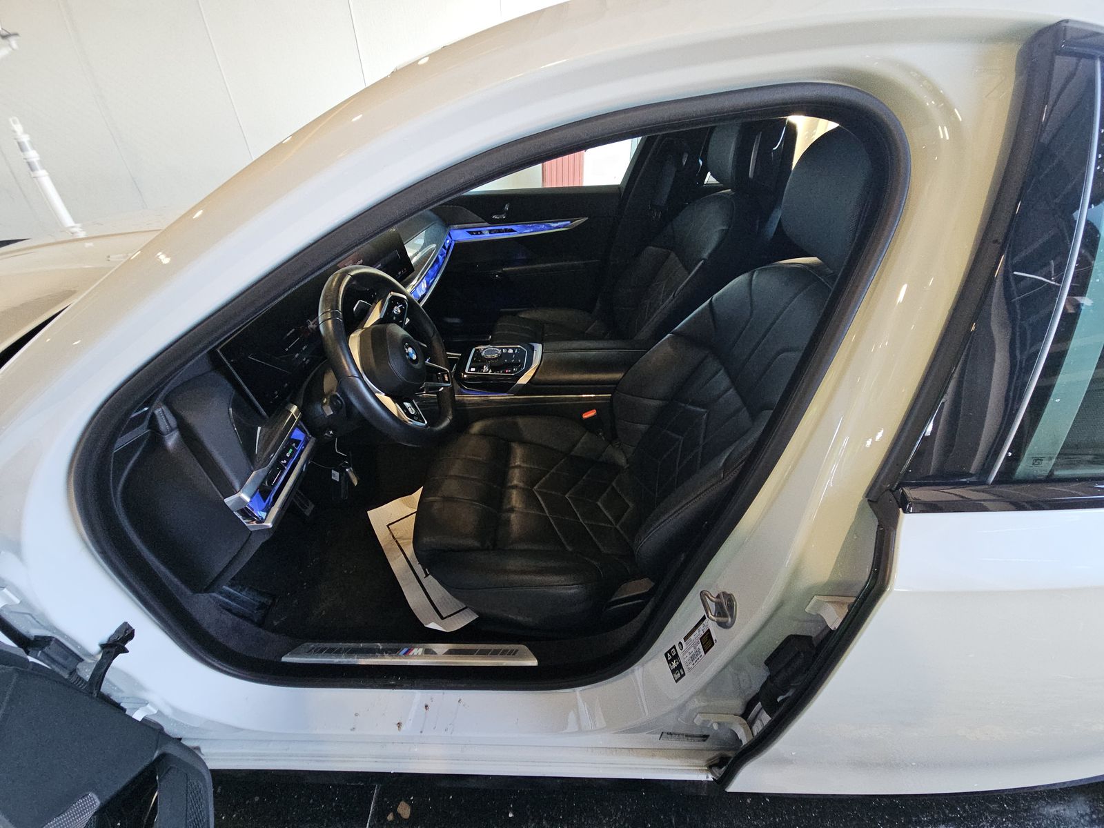 2025 BMW 7 Series 740i xDrive AWD