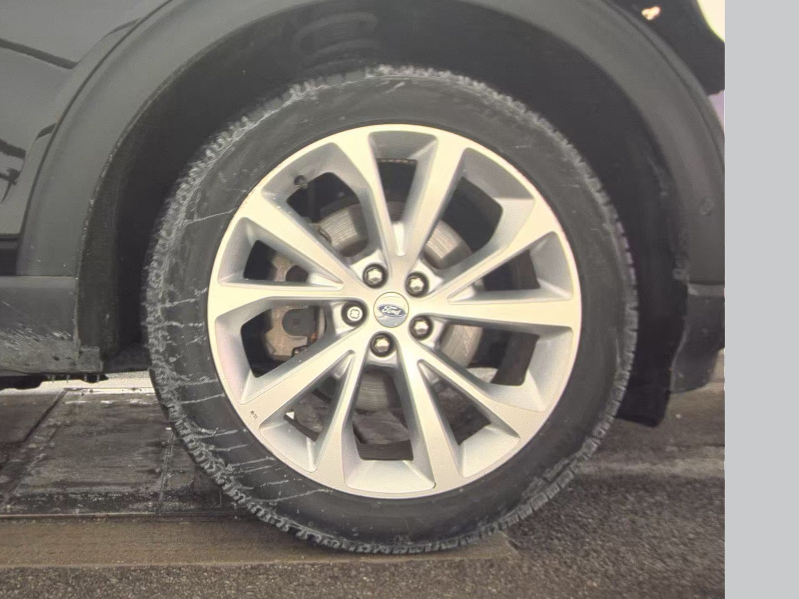 2023 Ford Explorer Platinum AWD