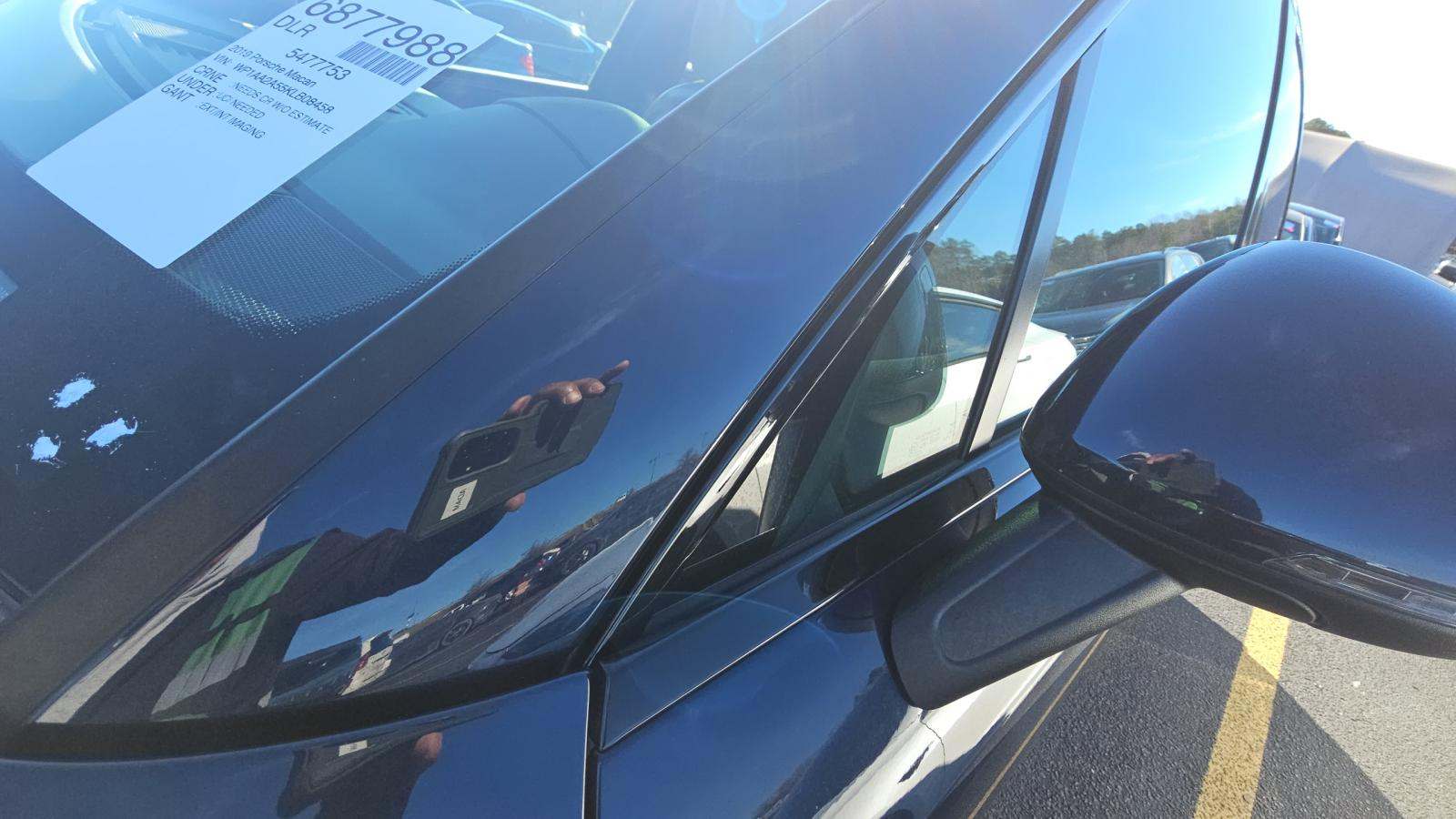 2019 Porsche Macan Base AWD