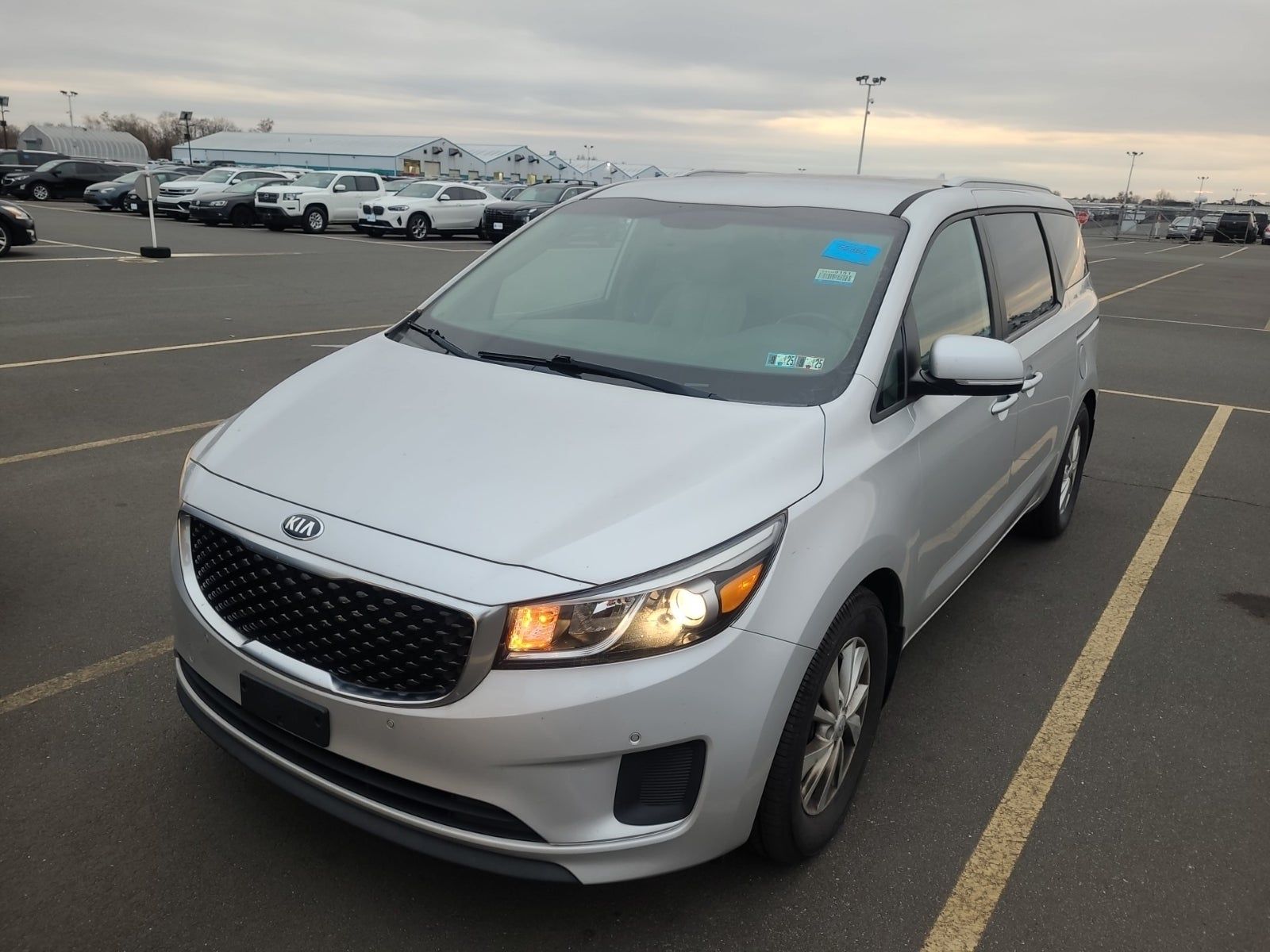 2018 Kia Sedona LX FWD
