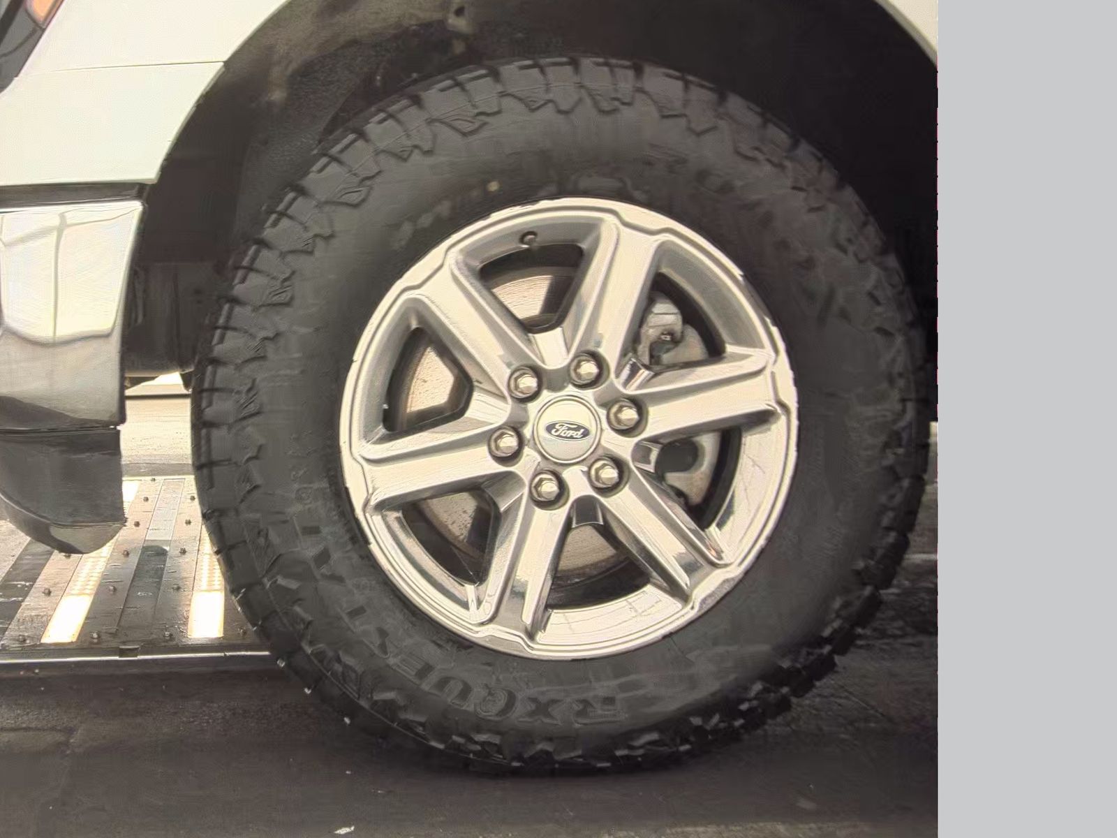 2024 Ford F-150 XLT AWD