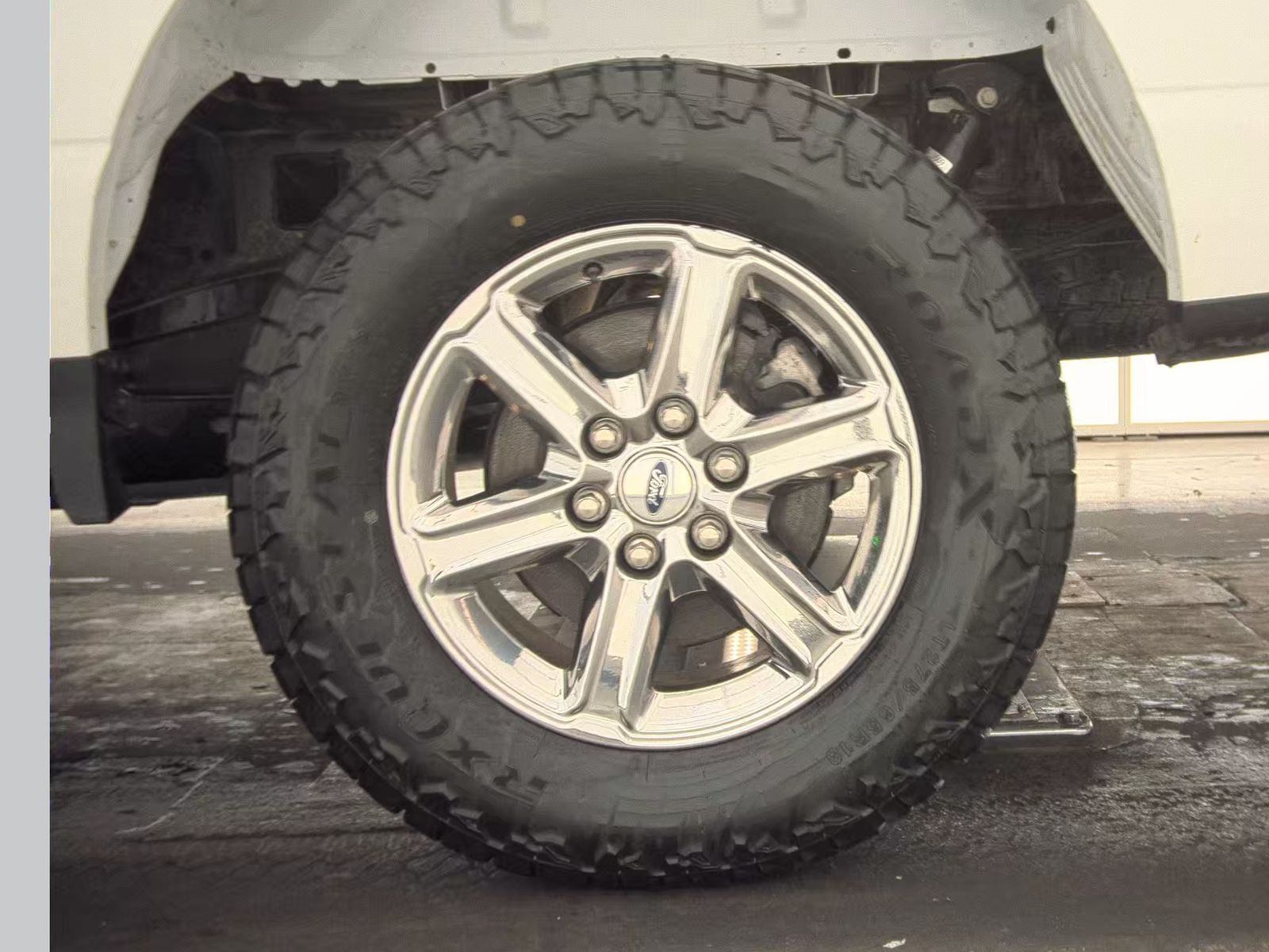 2024 Ford F-150 XLT AWD