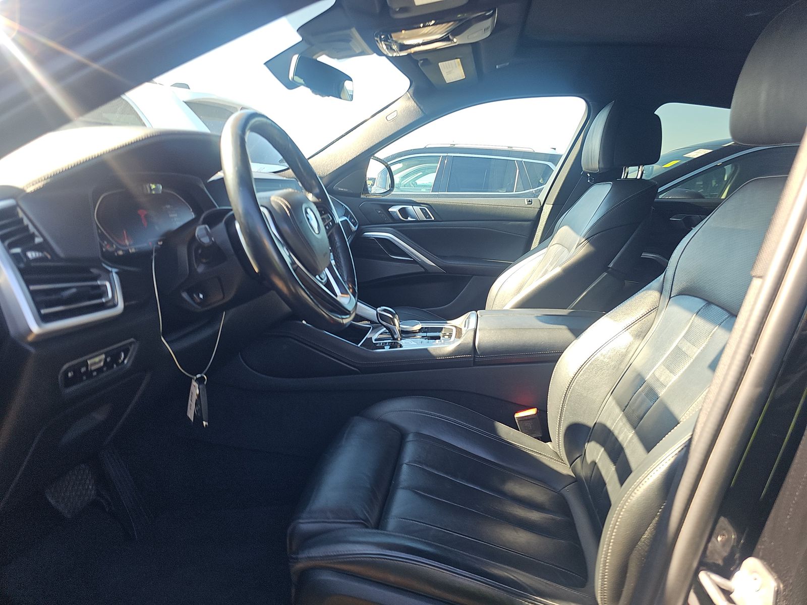 2021 BMW X6 xDrive40i AWD