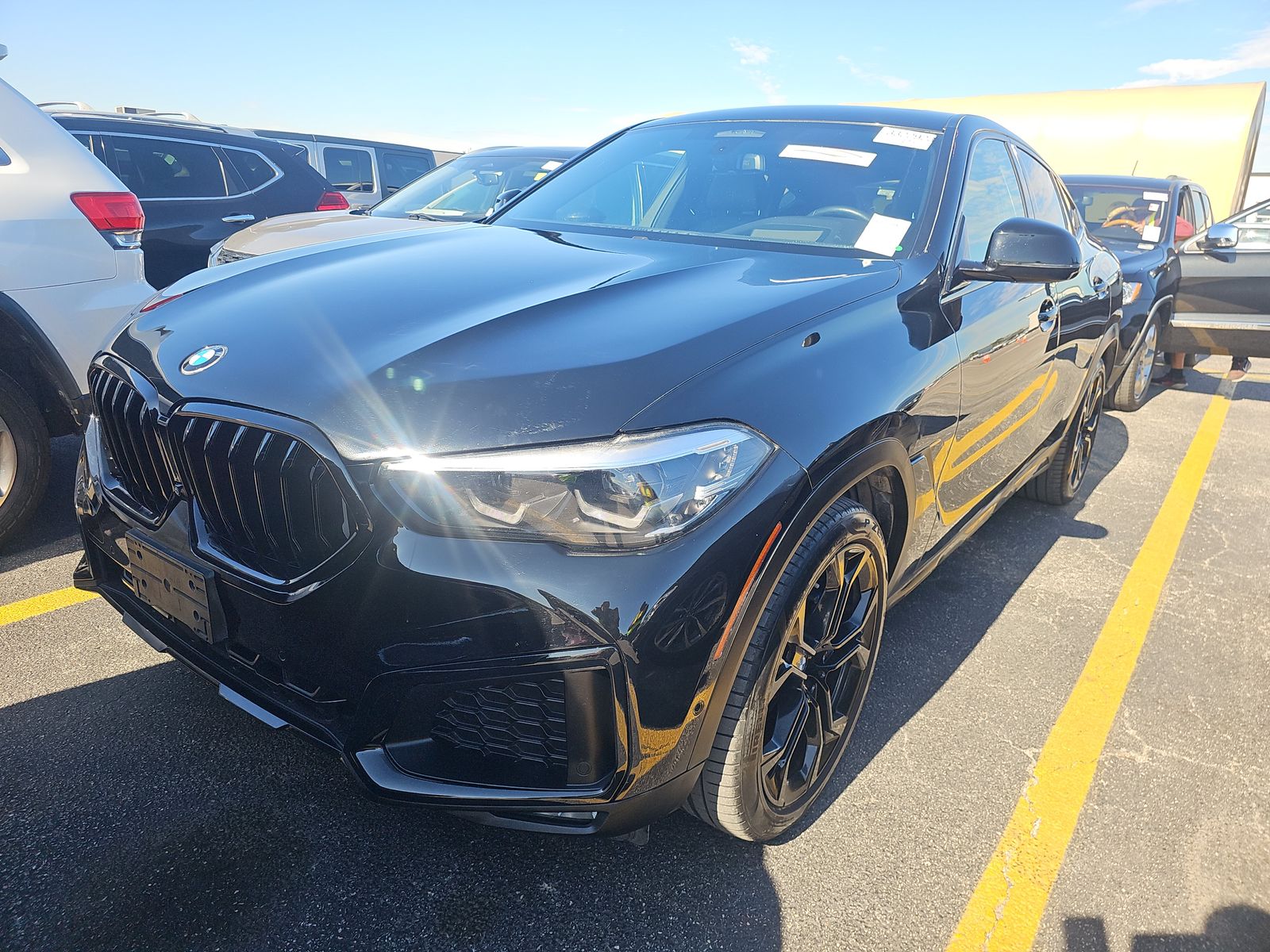 2021 BMW X6 xDrive40i AWD