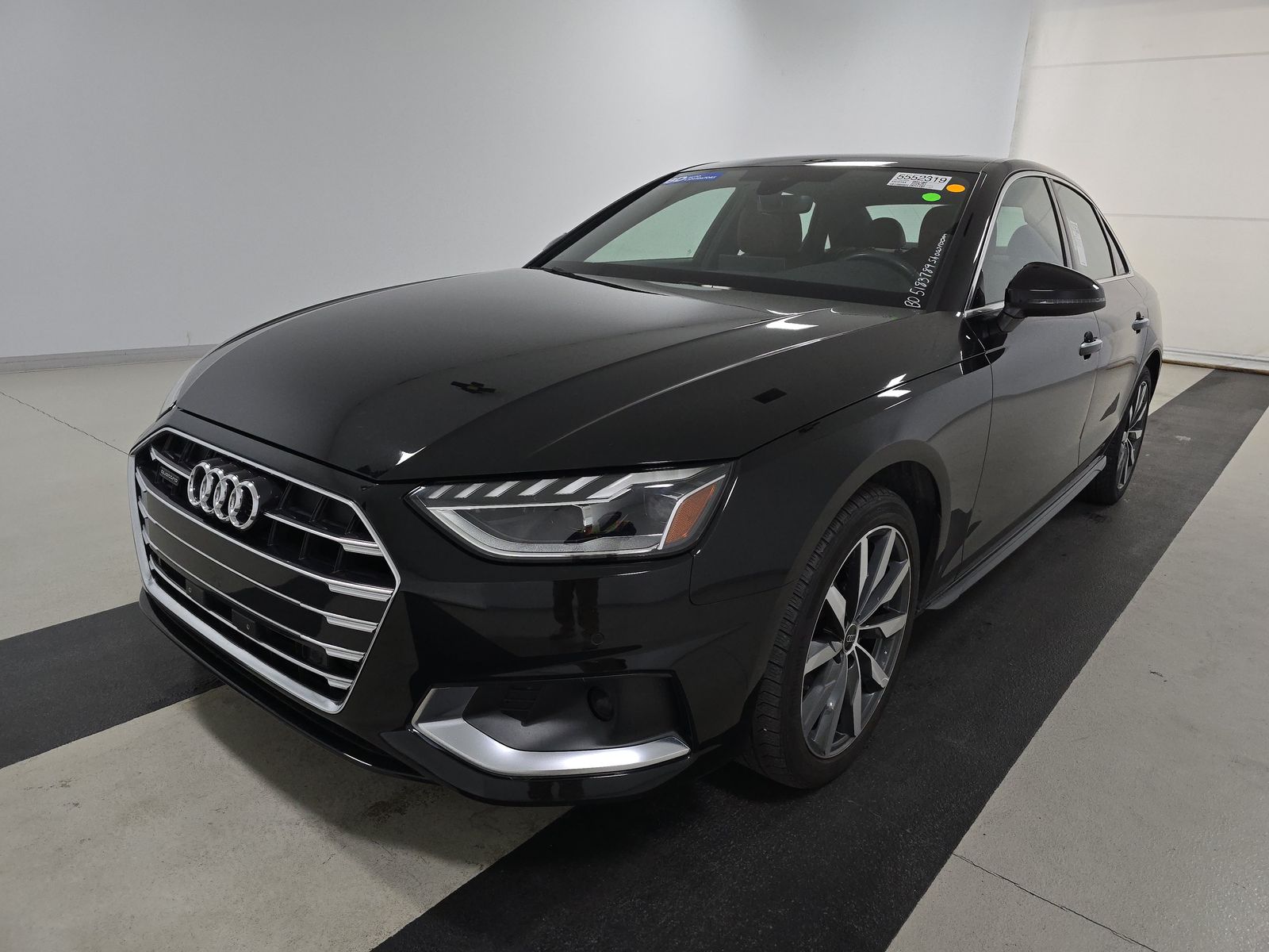 2024 Audi A4 Sedan Premium 40 TFSI