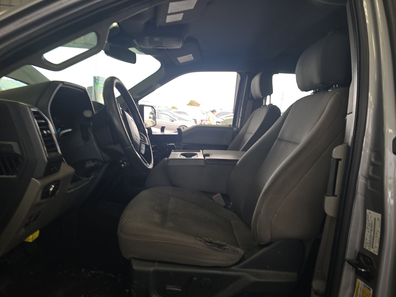 2020 Ford F-150 XLT RWD