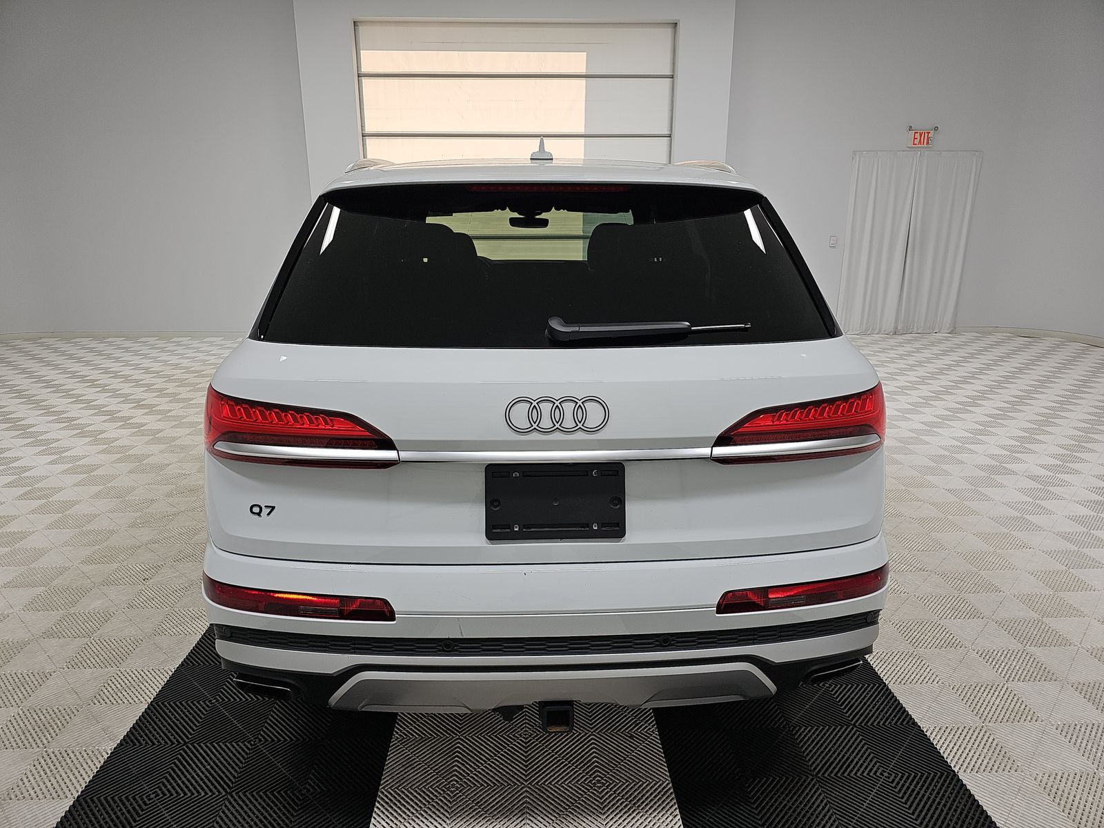 2025 Audi Q7 Premium Plus FWD