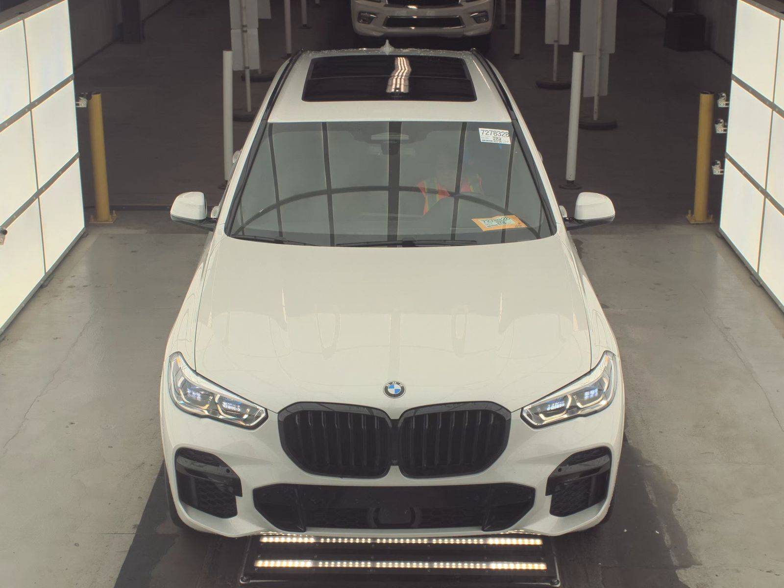 2023 BMW X5 M50i AWD