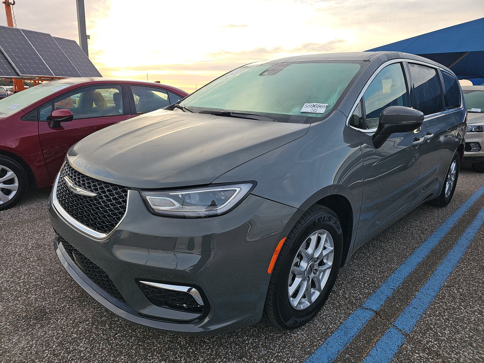 2023 Chrysler Pacifica Touring L FWD