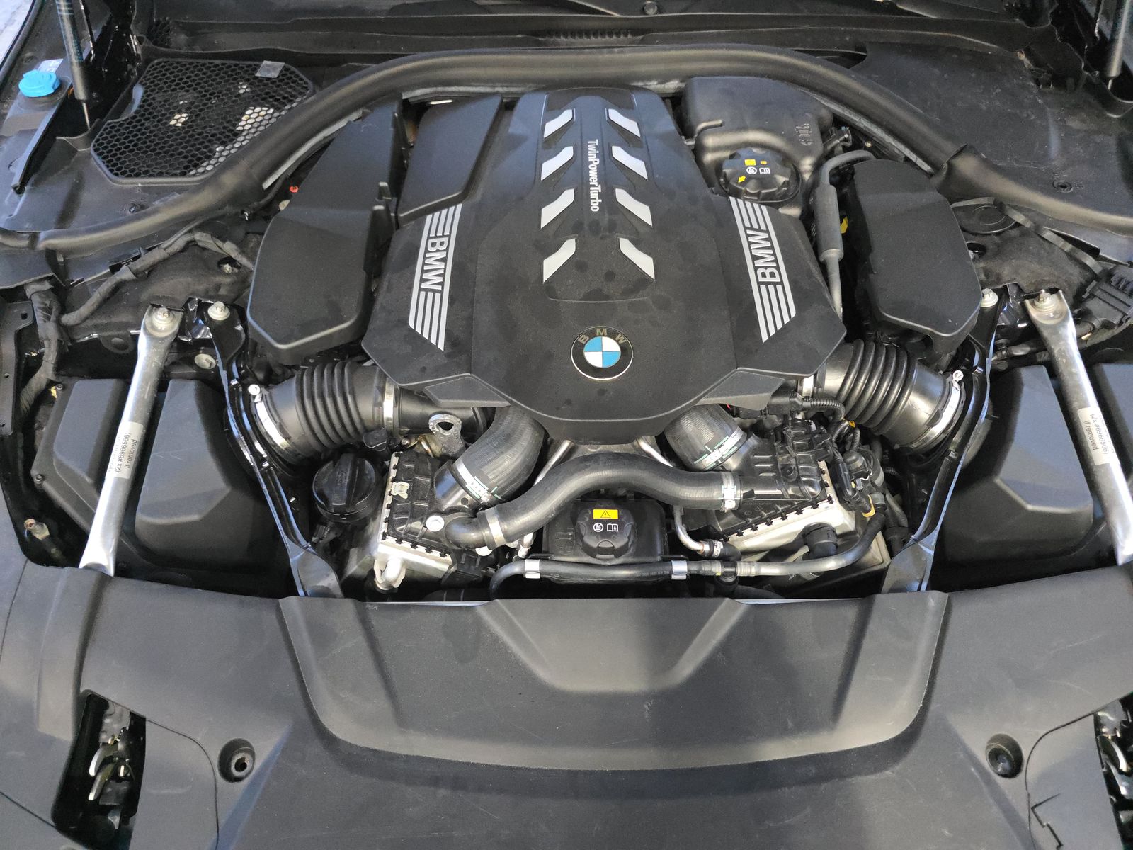 2020 BMW 7 Series 750i xDrive AWD