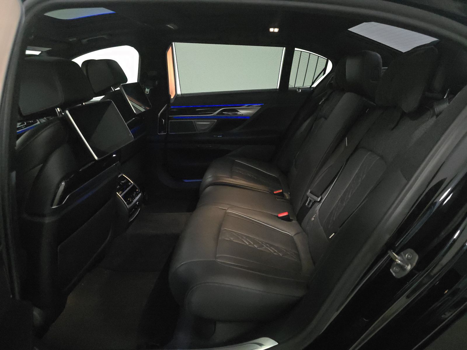 2020 BMW 7 Series 750i xDrive AWD