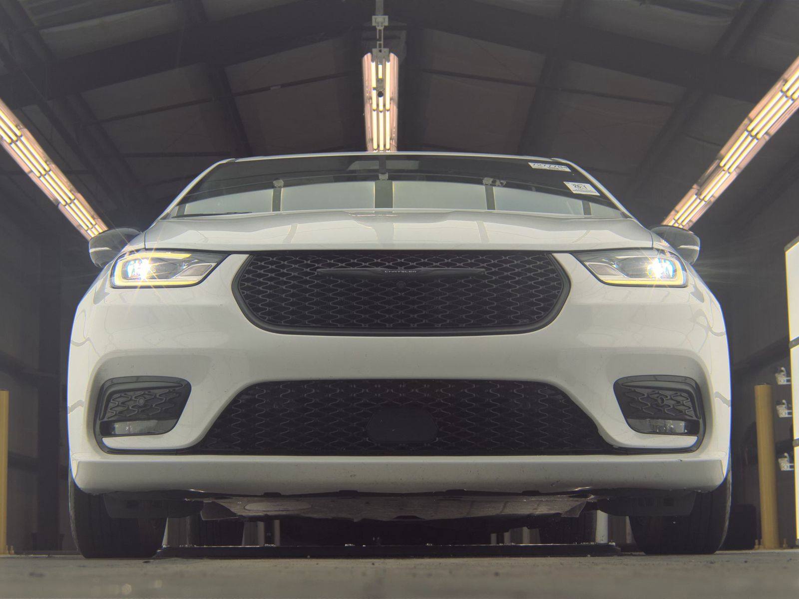 2024 Chrysler Pacifica Hybrid Select S Appearance FWD