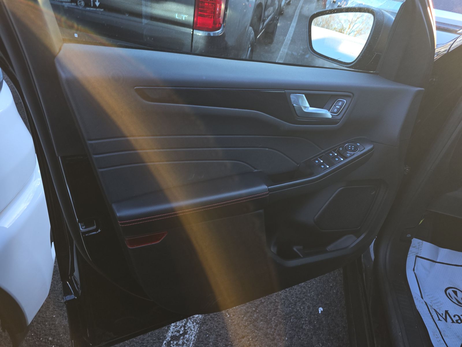 2025 Ford Escape ST-Line FWD