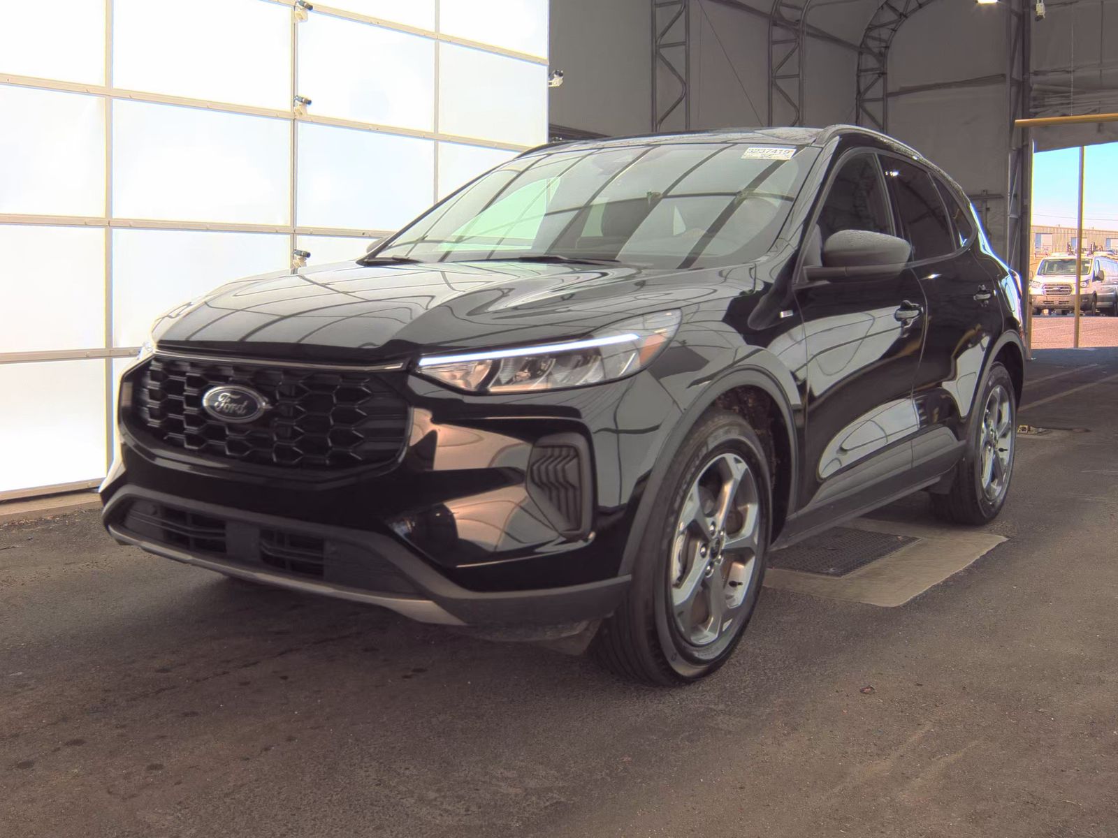2025 Ford Escape ST-Line FWD