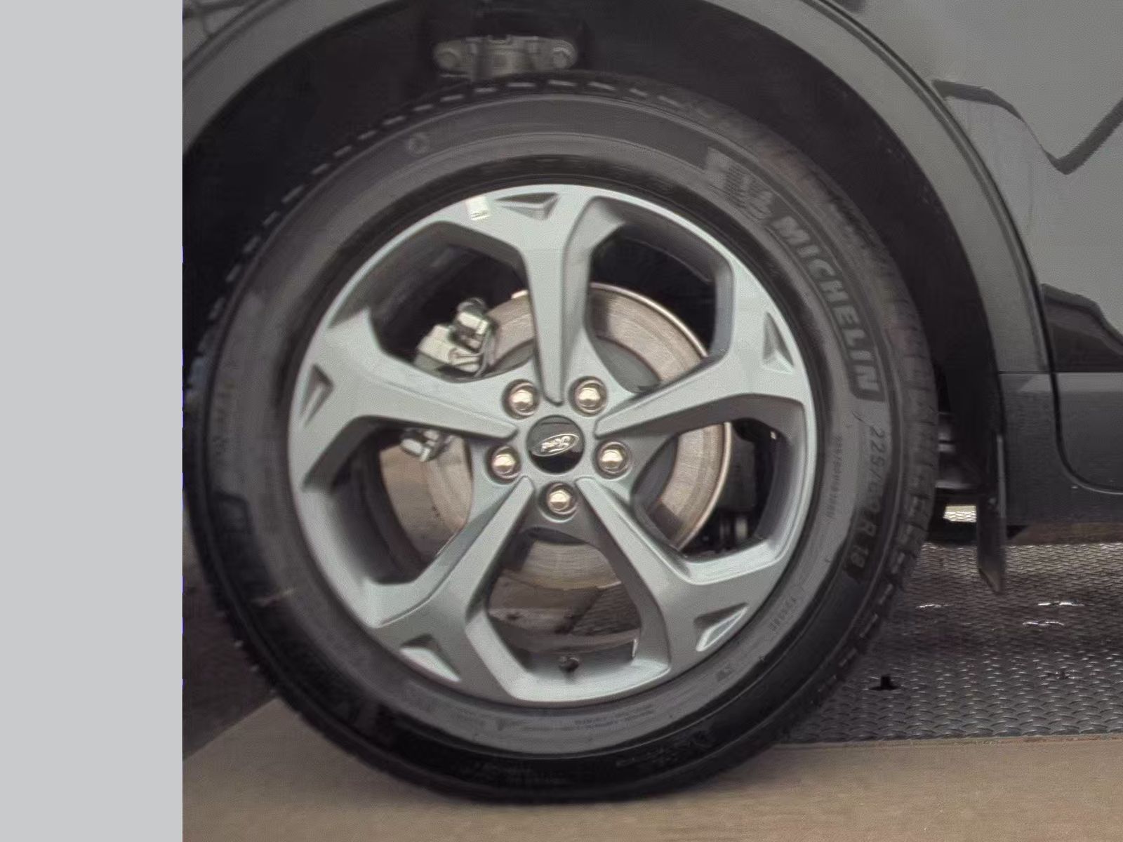 2025 Ford Escape ST-Line FWD