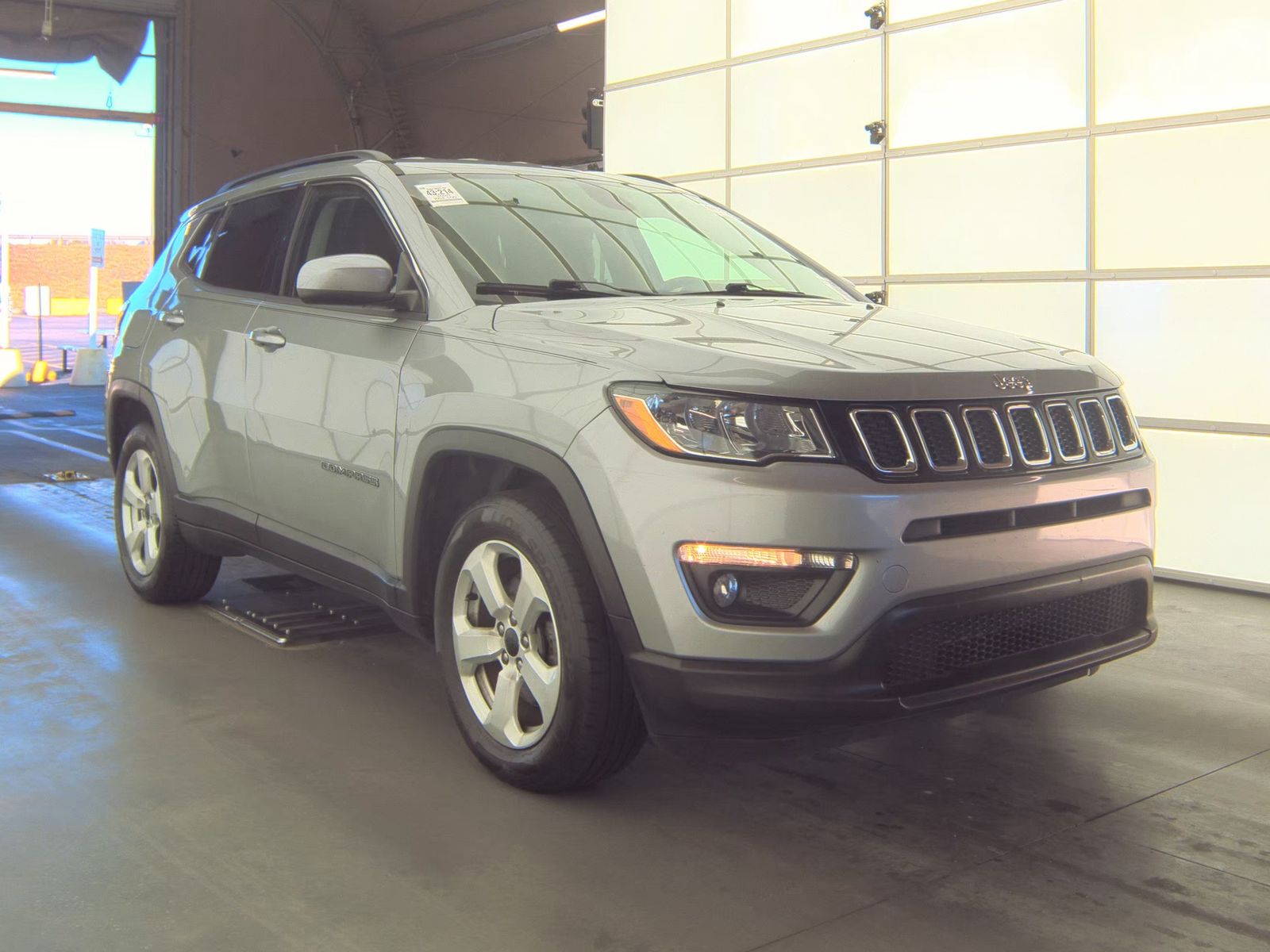 2020 Jeep Compass Latitude FWD