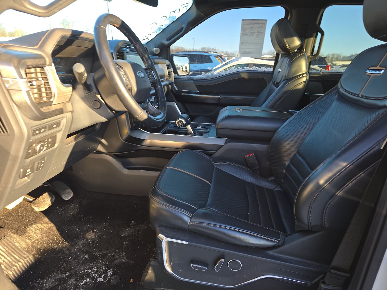 2022 Ford F-150 Platinum AWD