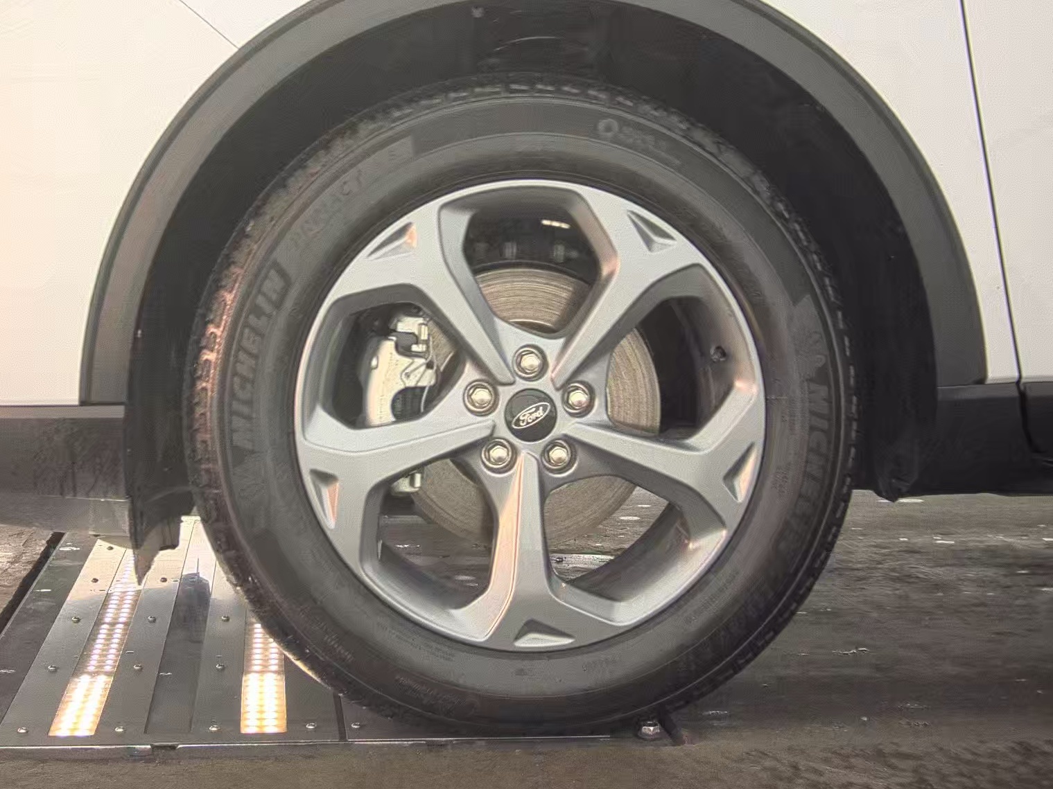 2025 Ford Escape Hybrid ST-Line Elite AWD