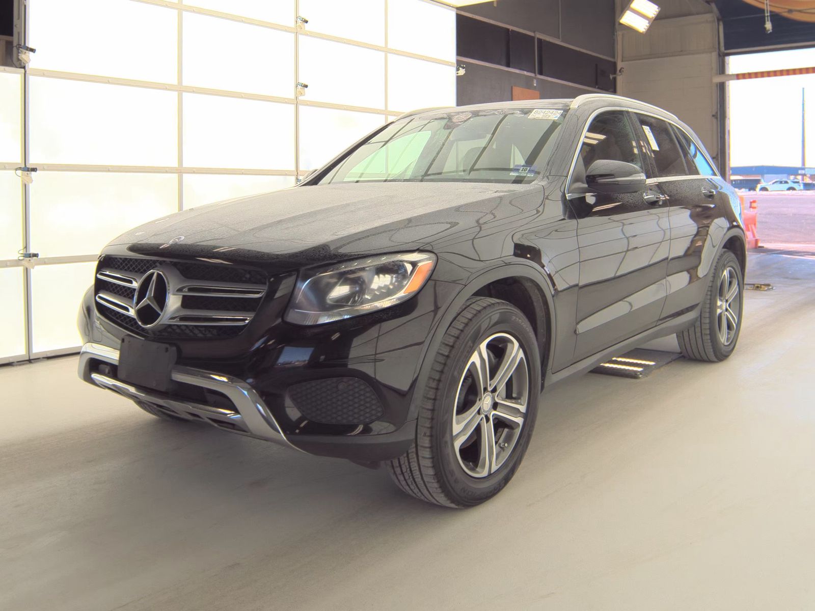 2017 Mercedes-Benz GLC 300 4MATIC