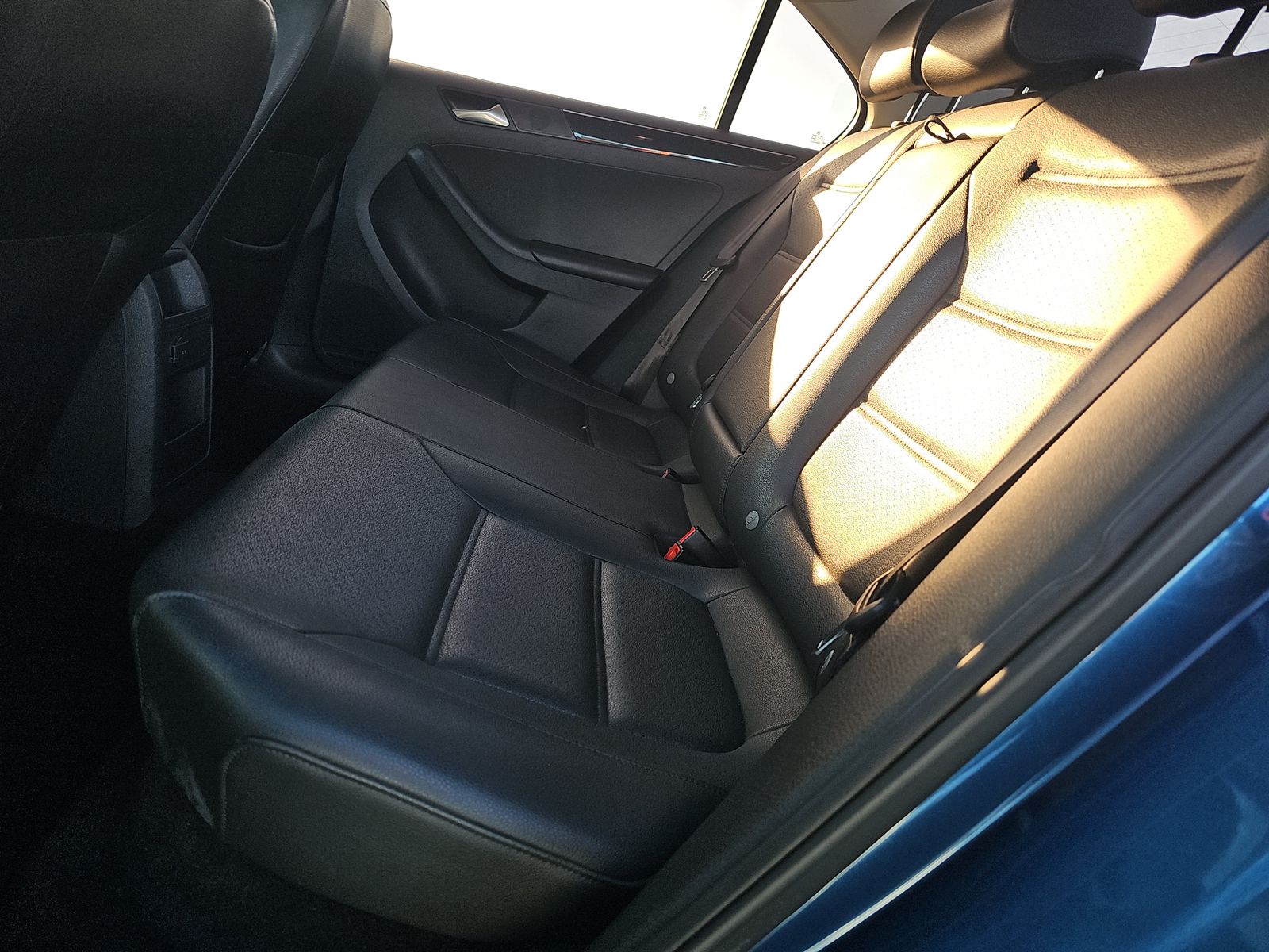 2017 Volkswagen Jetta 1.8T SEL FWD