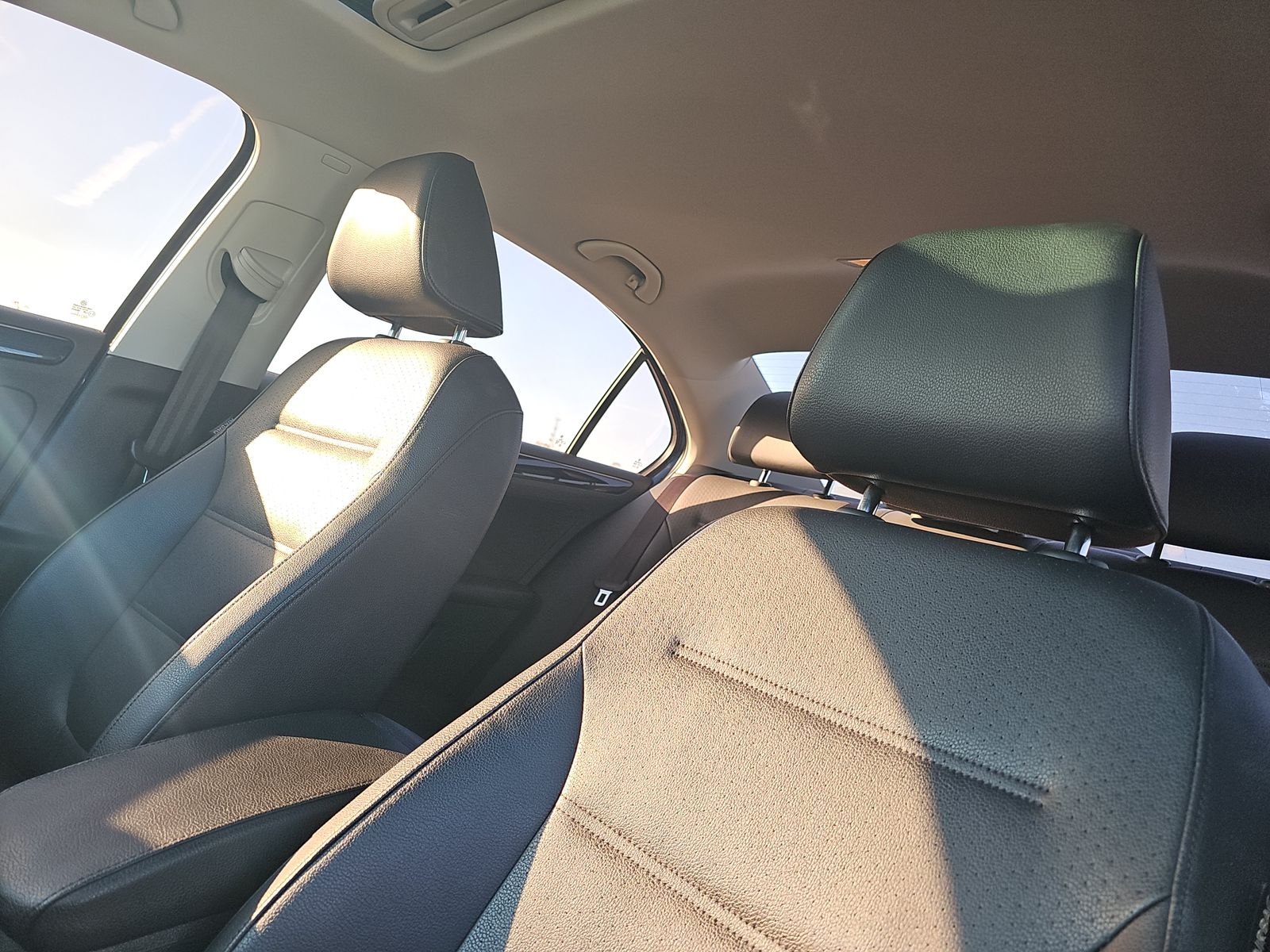 2017 Volkswagen Jetta 1.8T SEL FWD