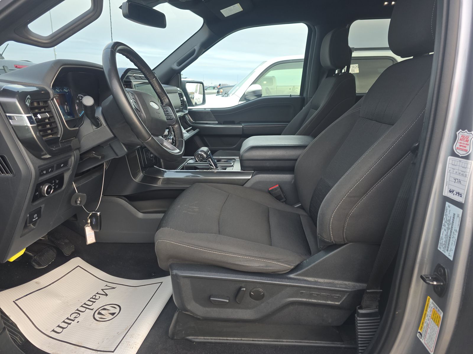 2023 Ford F-150 XLT RWD