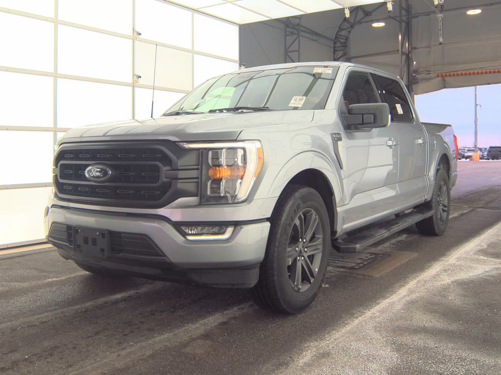 2023 Ford F-150 XLT RWD