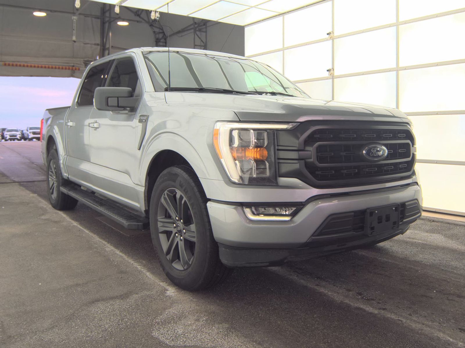 2023 Ford F-150 XLT RWD