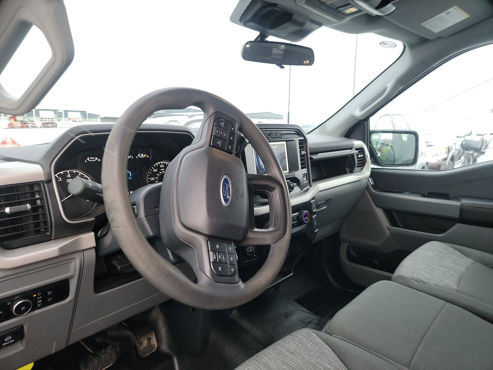 2023 Ford F-150 XLT AWD