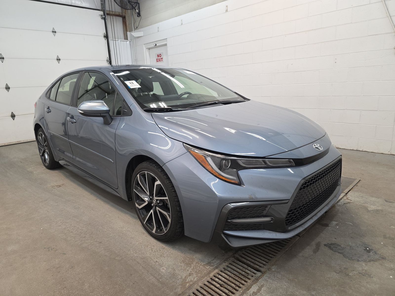 2022 Toyota Corolla SE FWD