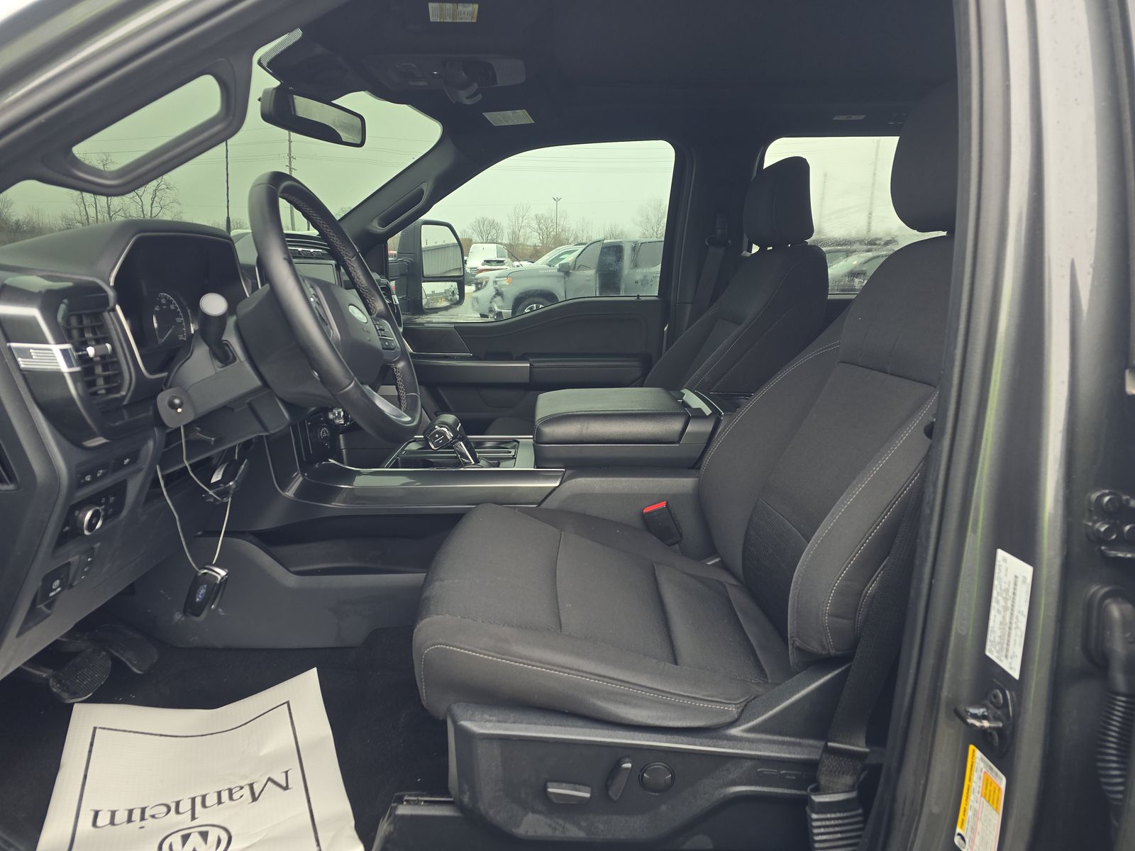 2023 Ford F-150 XLT AWD