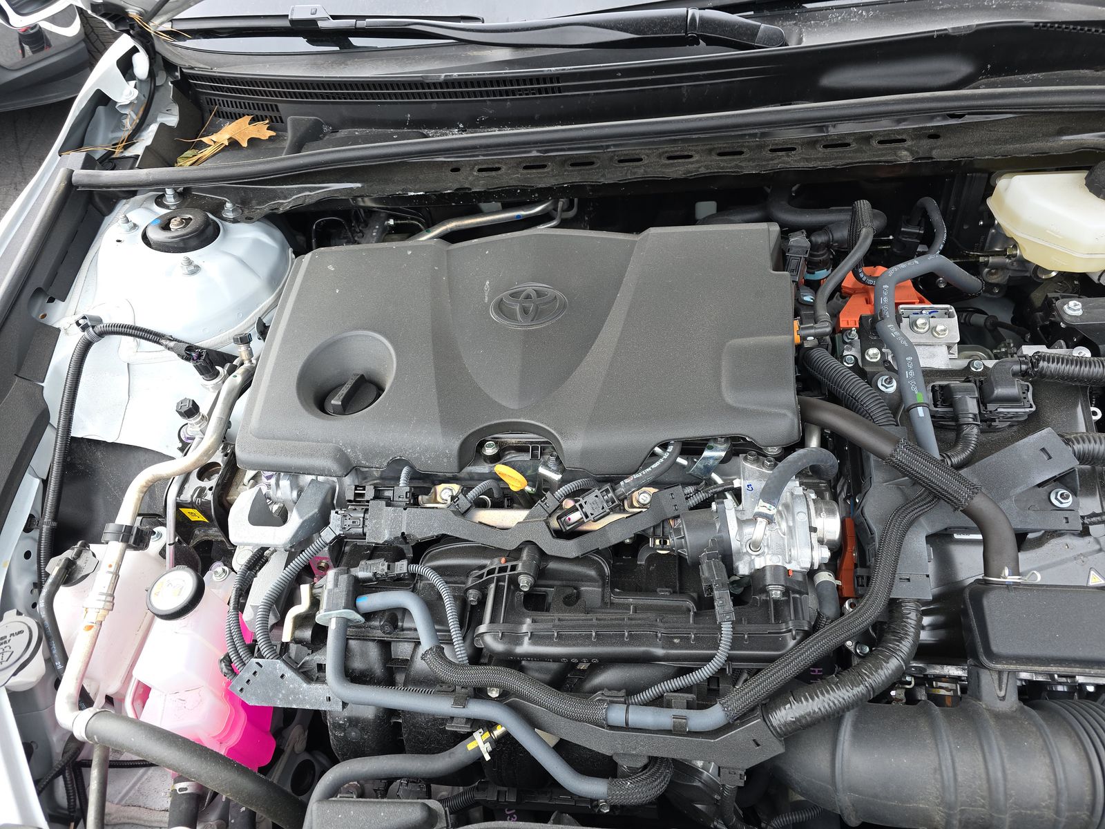 2025 Toyota Camry SE FWD