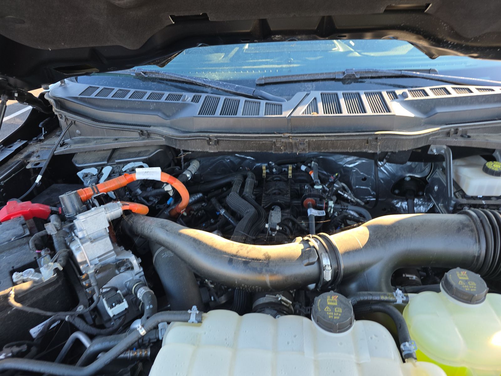 2024 Ford F-150 Hybrid XLT AWD