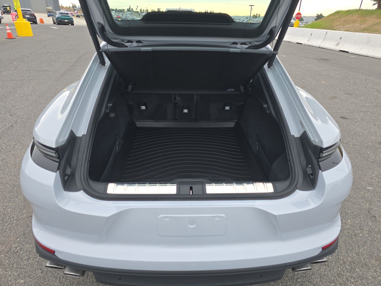 2024 Porsche Panamera Base RWD