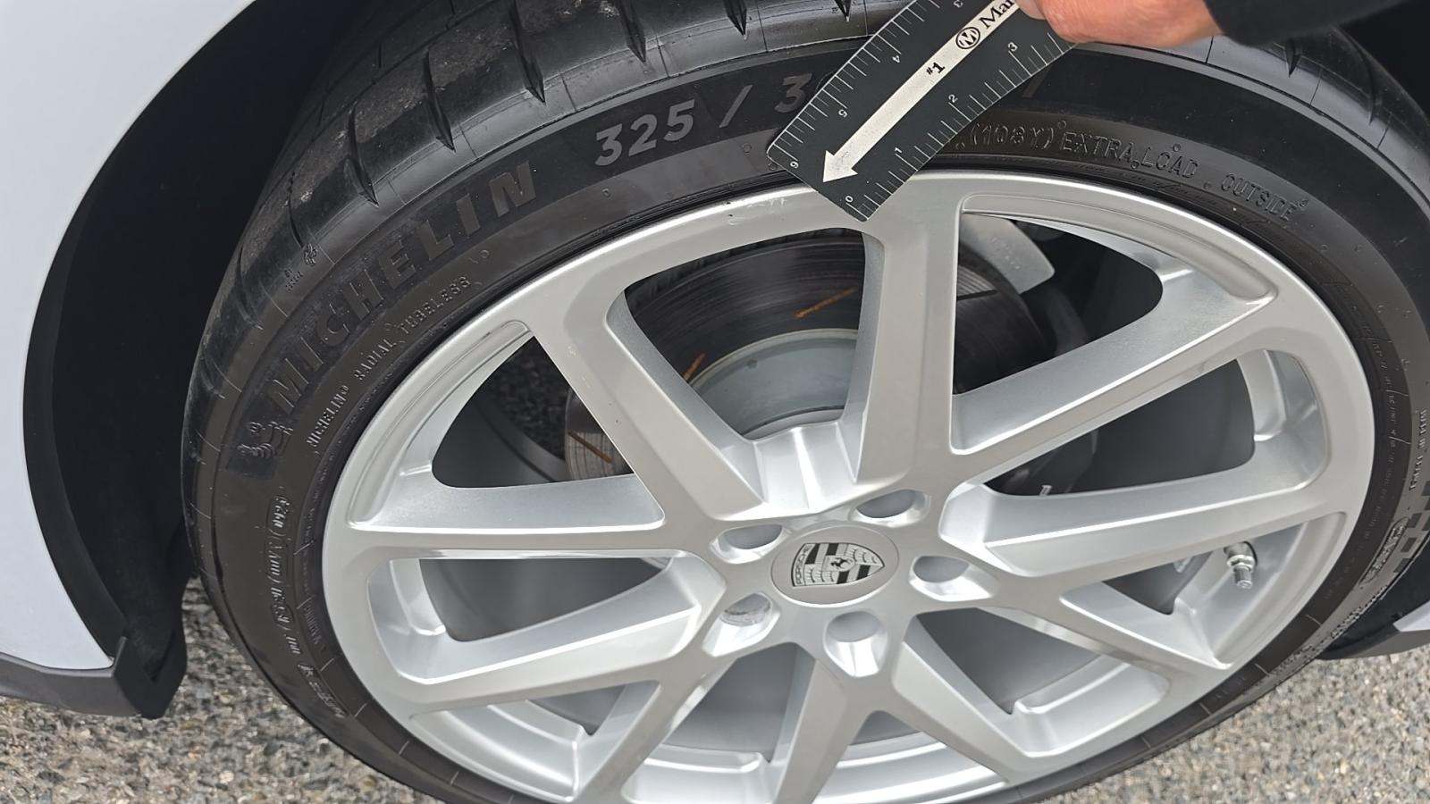 2024 Porsche Panamera Base RWD