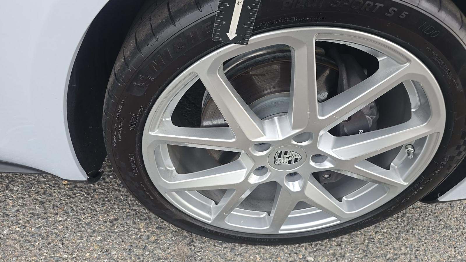 2024 Porsche Panamera Base RWD