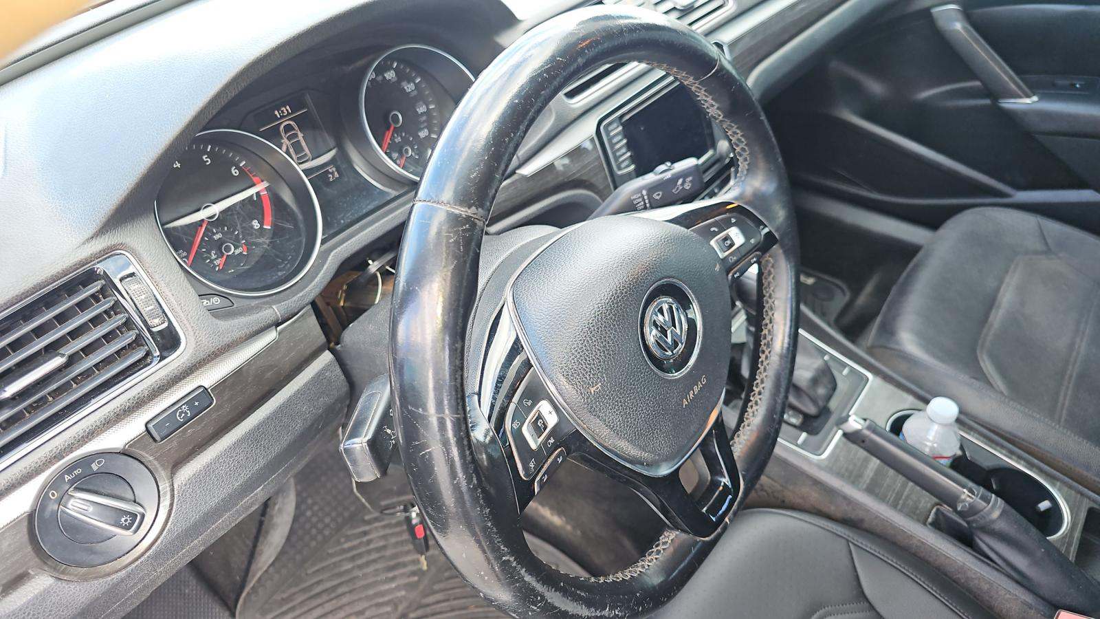 2018 Volkswagen Passat 2.0T SE FWD