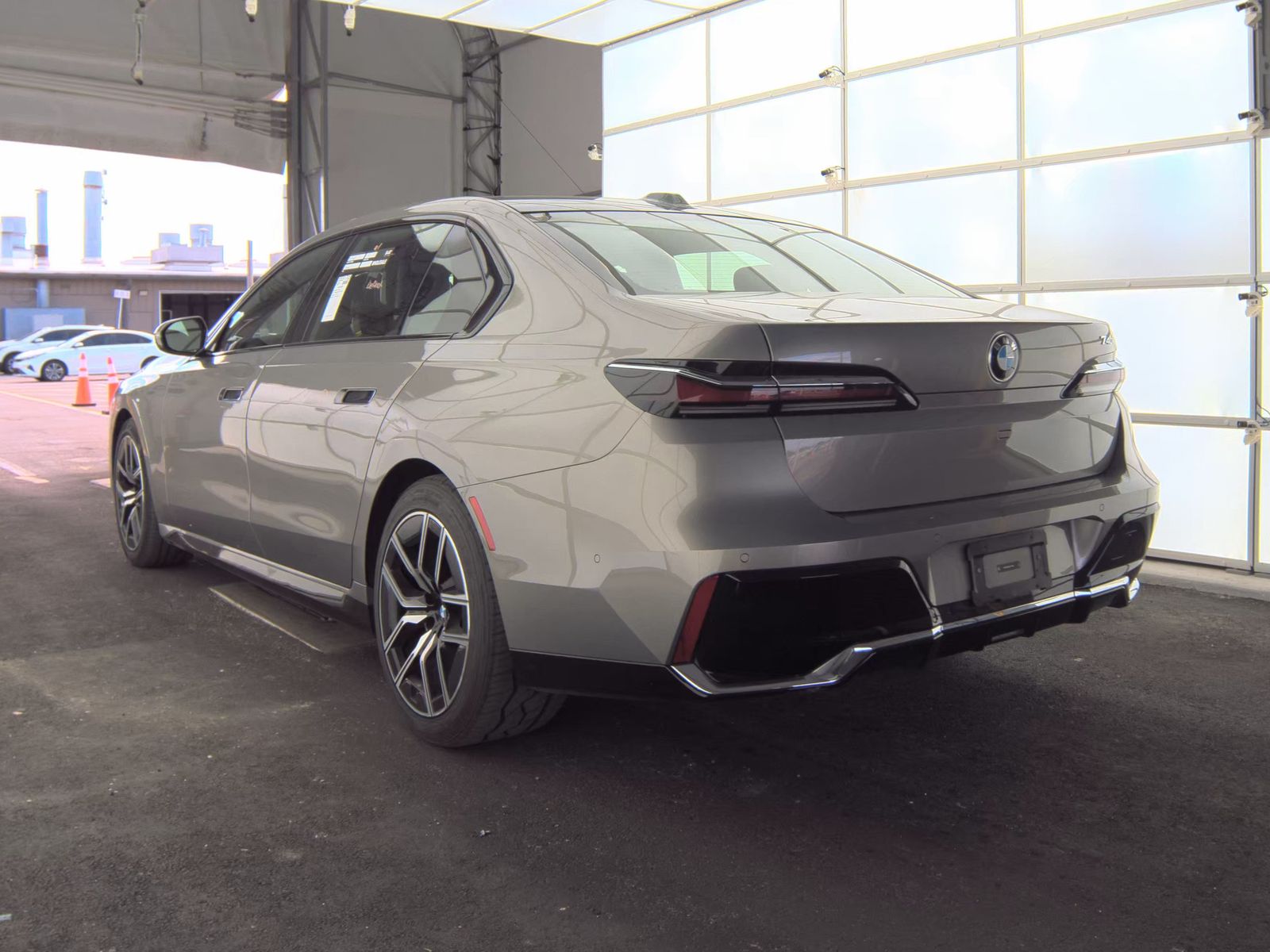 2025 BMW 7 Series 740i RWD