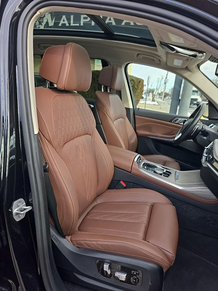 2023 BMW X7 xDrive40i AWD