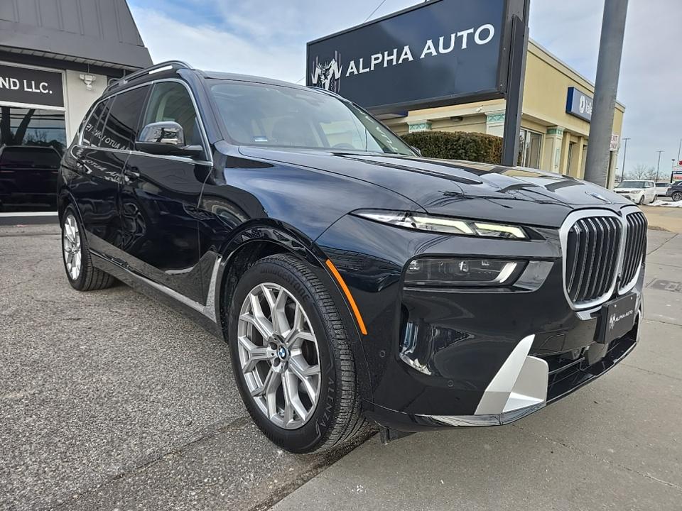 2023 BMW X7 xDrive40i AWD