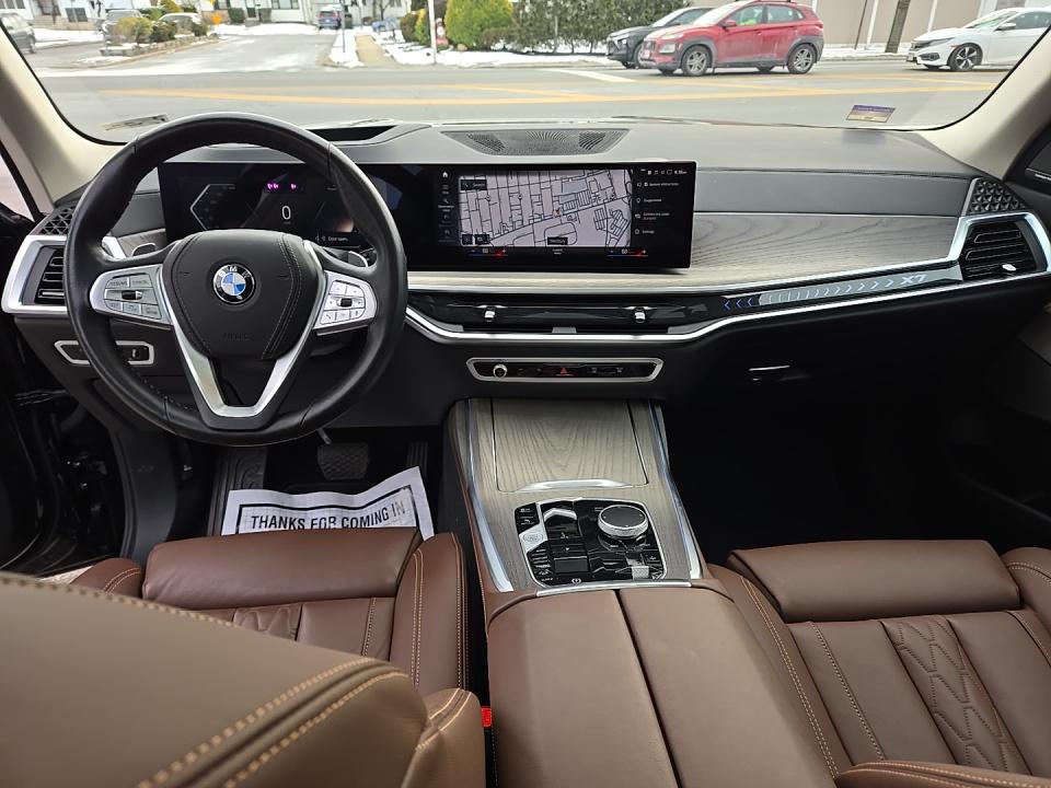 2023 BMW X7 xDrive40i AWD