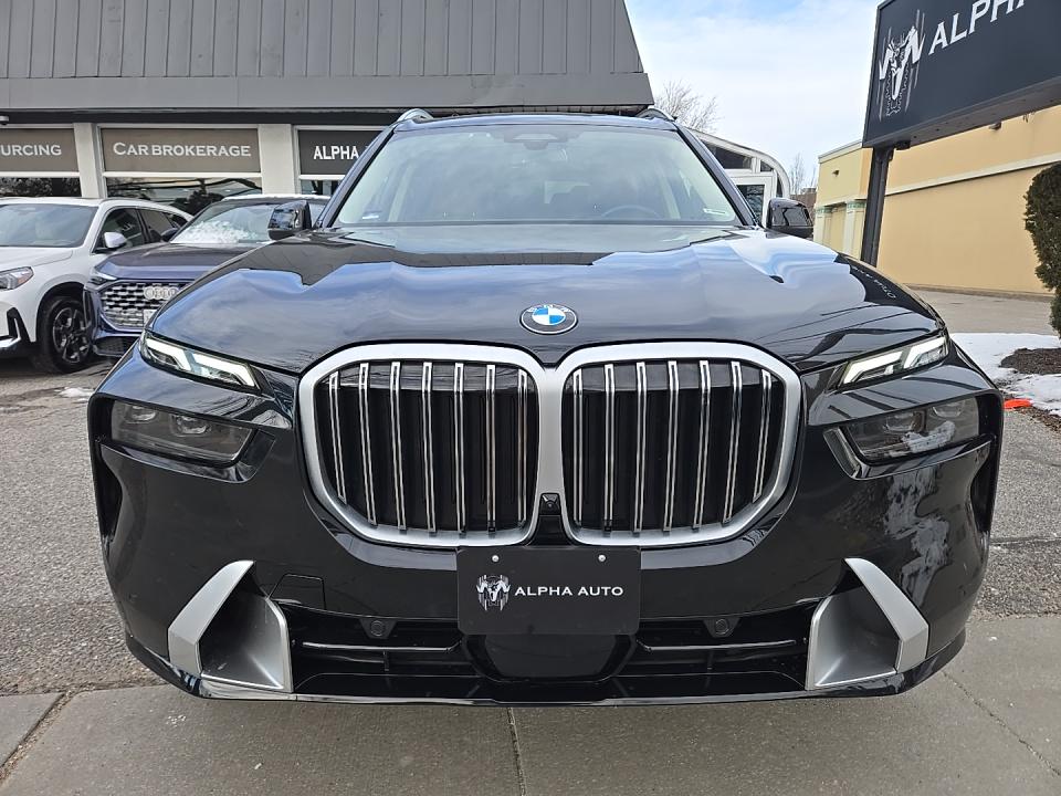 2023 BMW X7 xDrive40i AWD