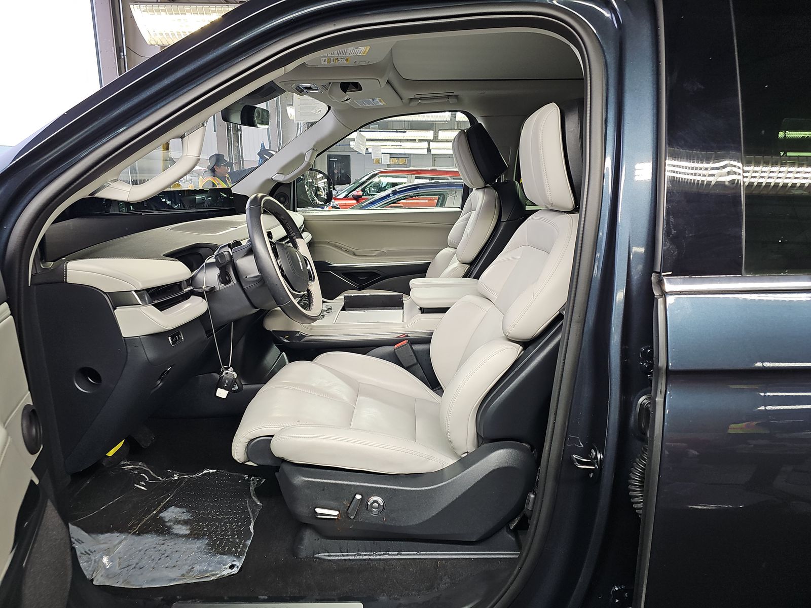 2025 Lincoln Navigator Reserve AWD