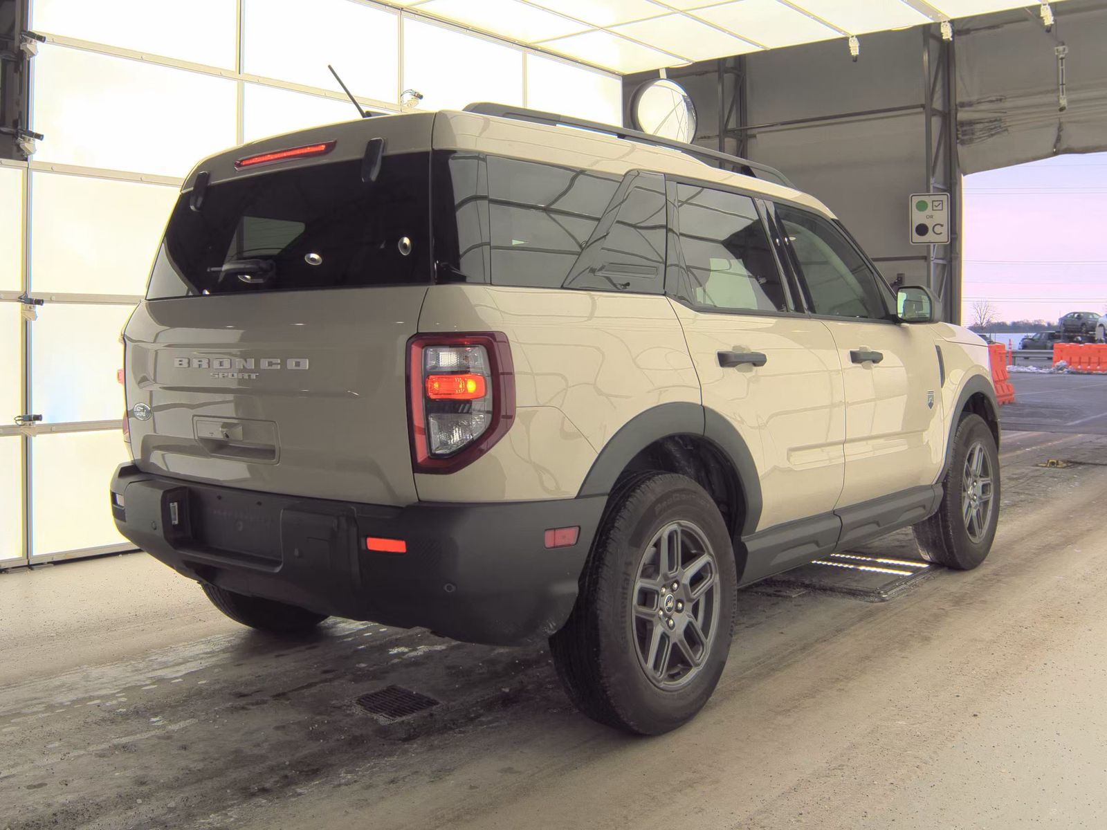 FORD BRONCO - 6