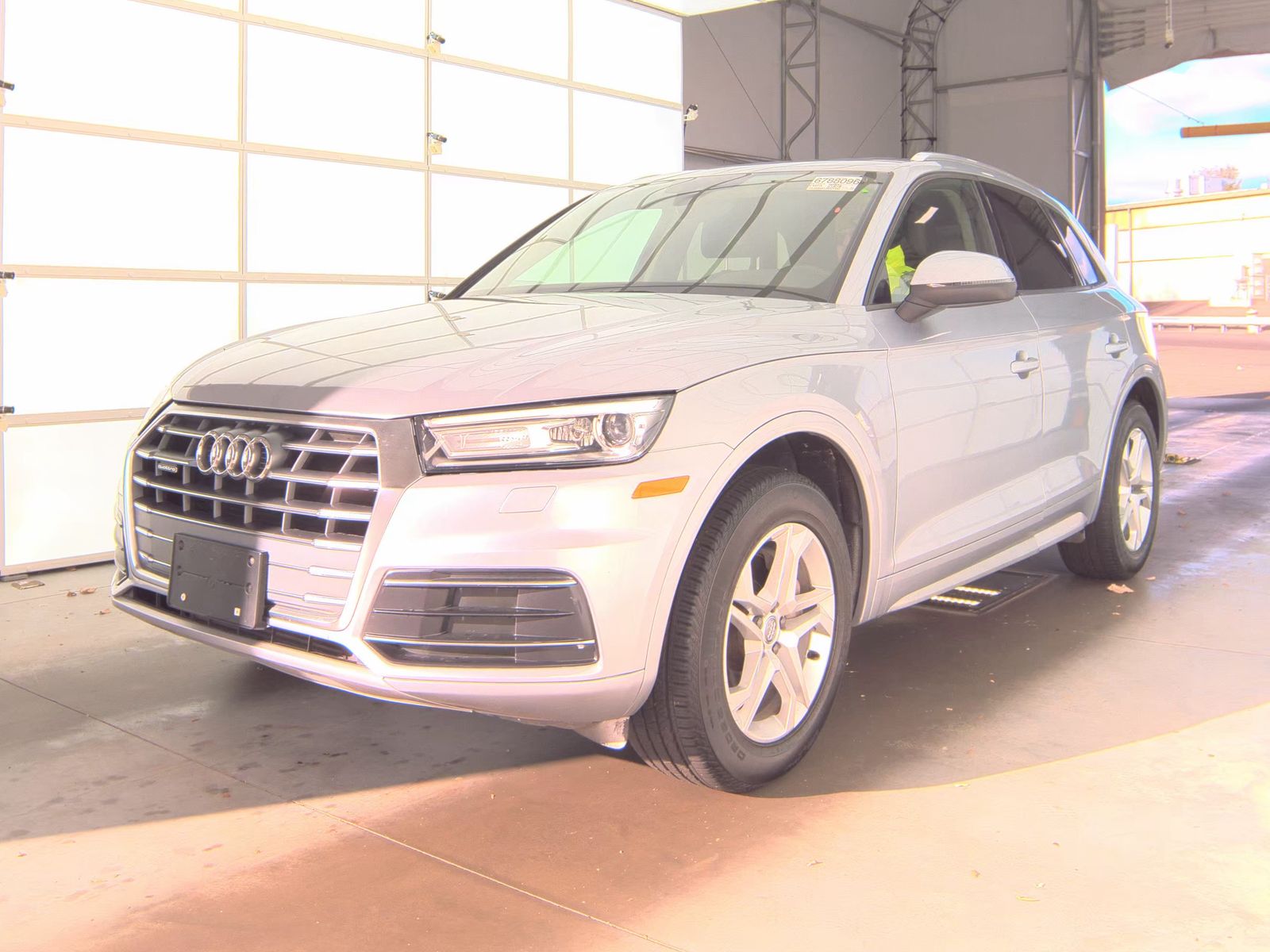2018 Audi Q5 Premium w/Technology Value Pkg