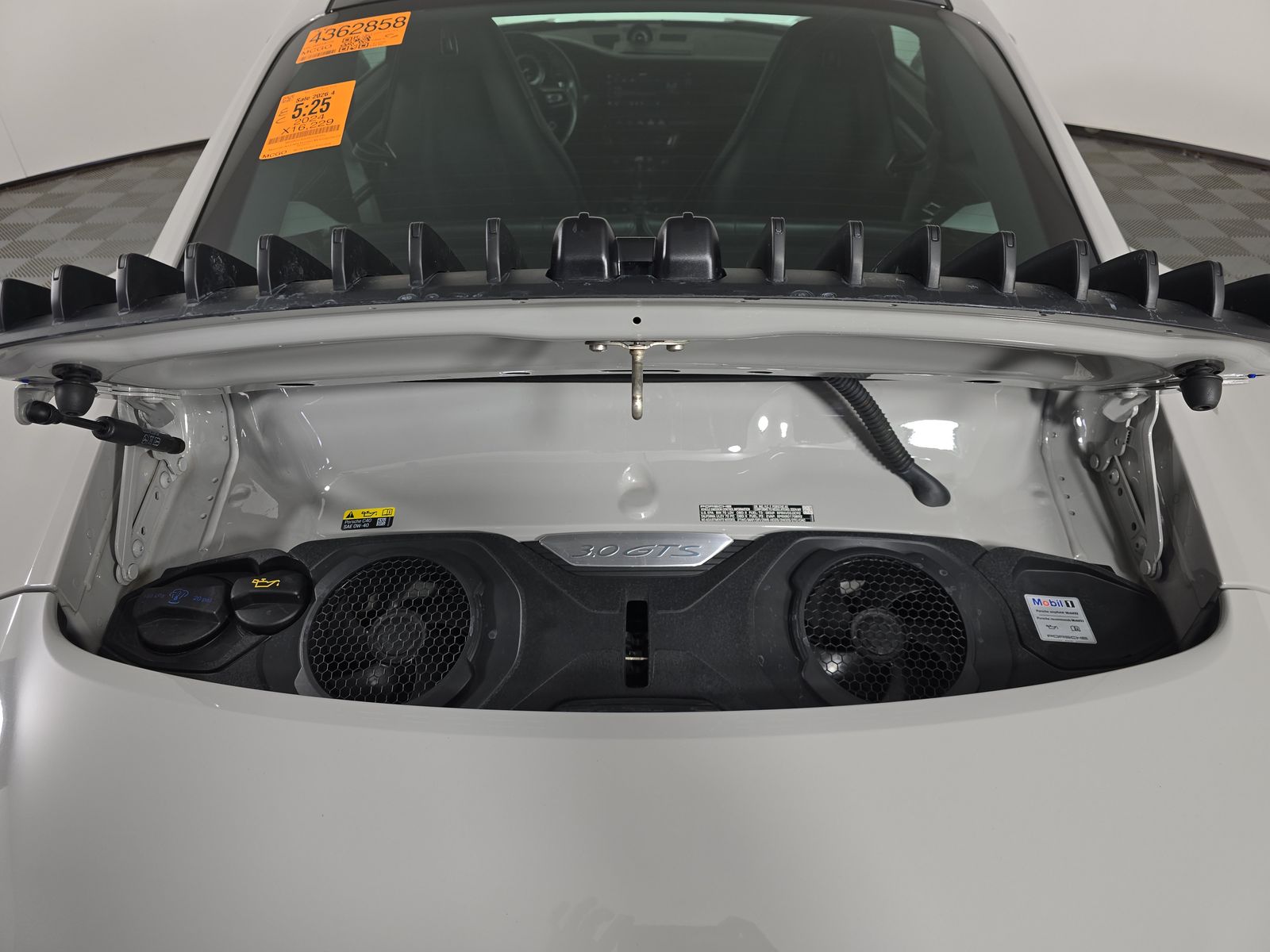 2024 Porsche 911 Carrera GTS RWD