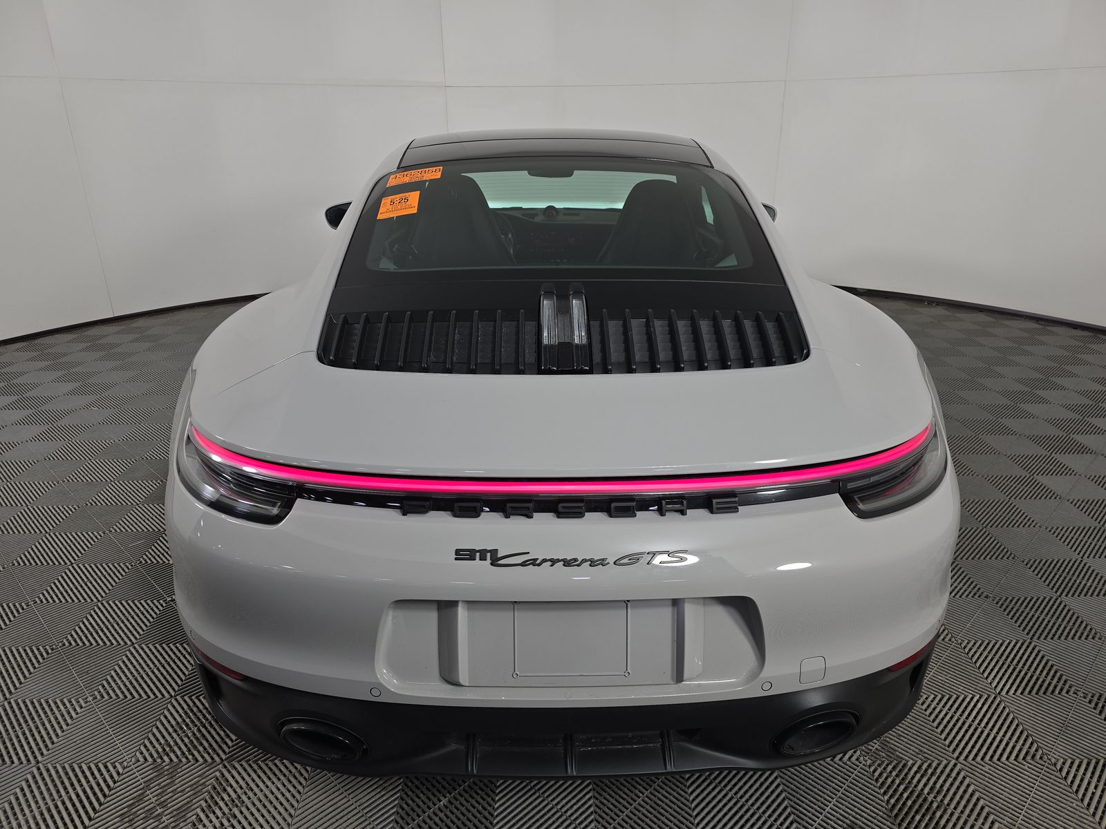 2024 Porsche 911 Carrera GTS RWD