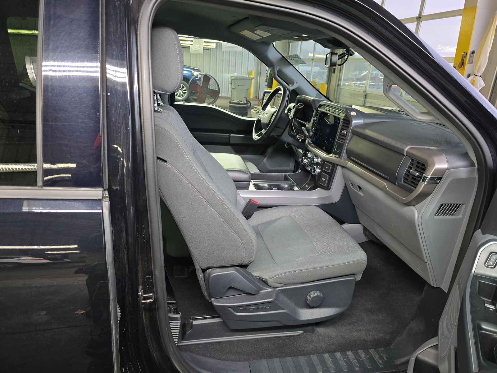 2024 Ford F-150 Hybrid XLT AWD