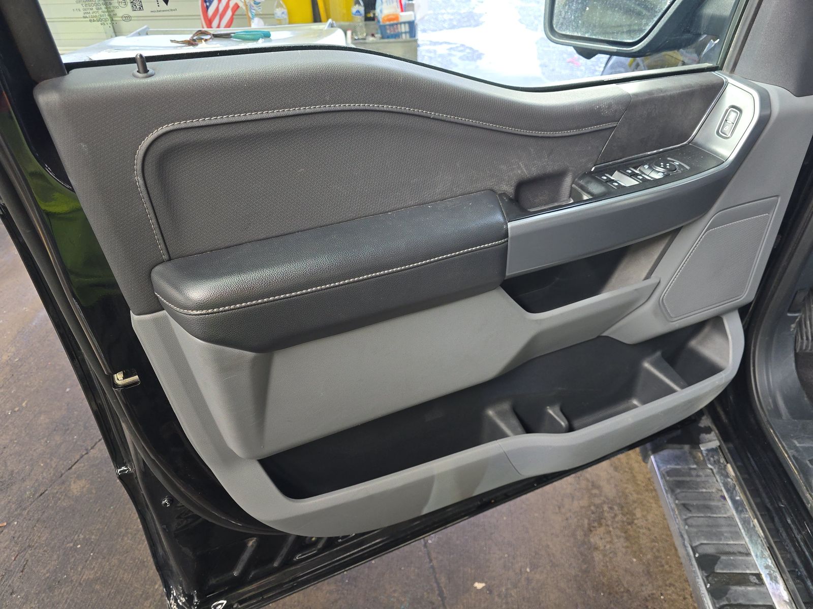 2024 Ford F-150 Hybrid XLT AWD